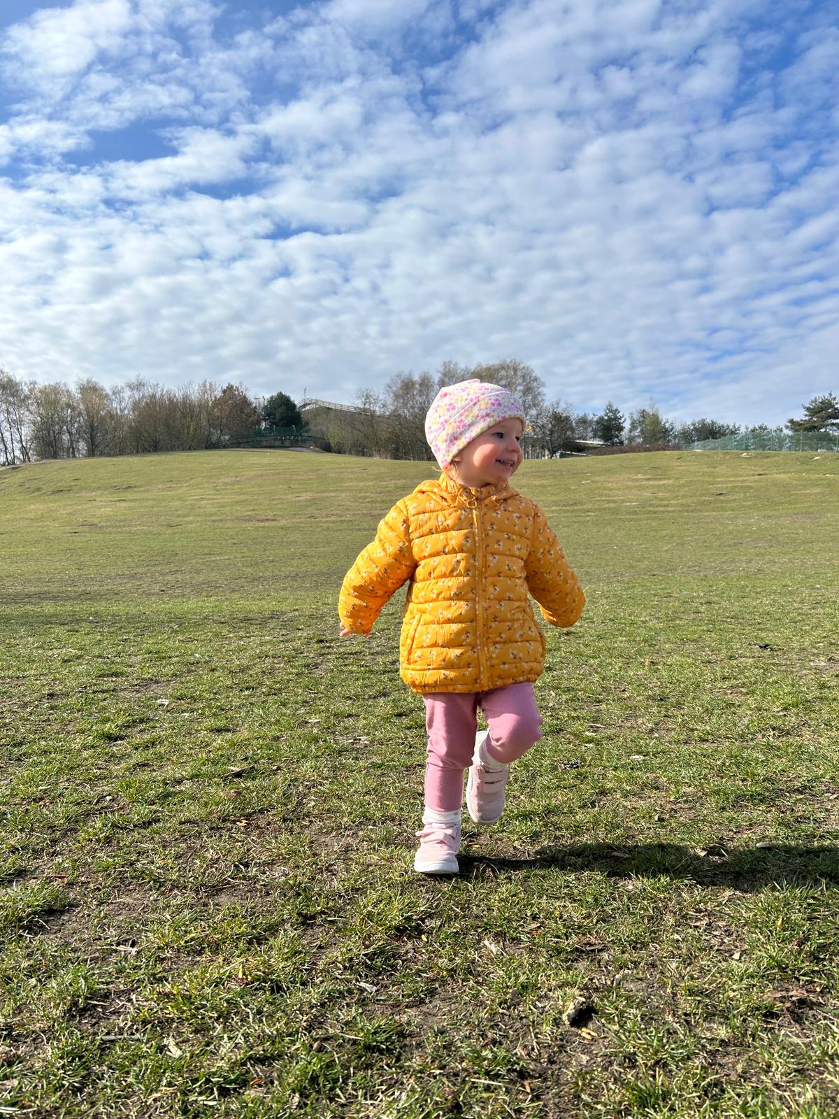 Kwiecień plecień, bo przeplata trochę zimy, trochę lata :)